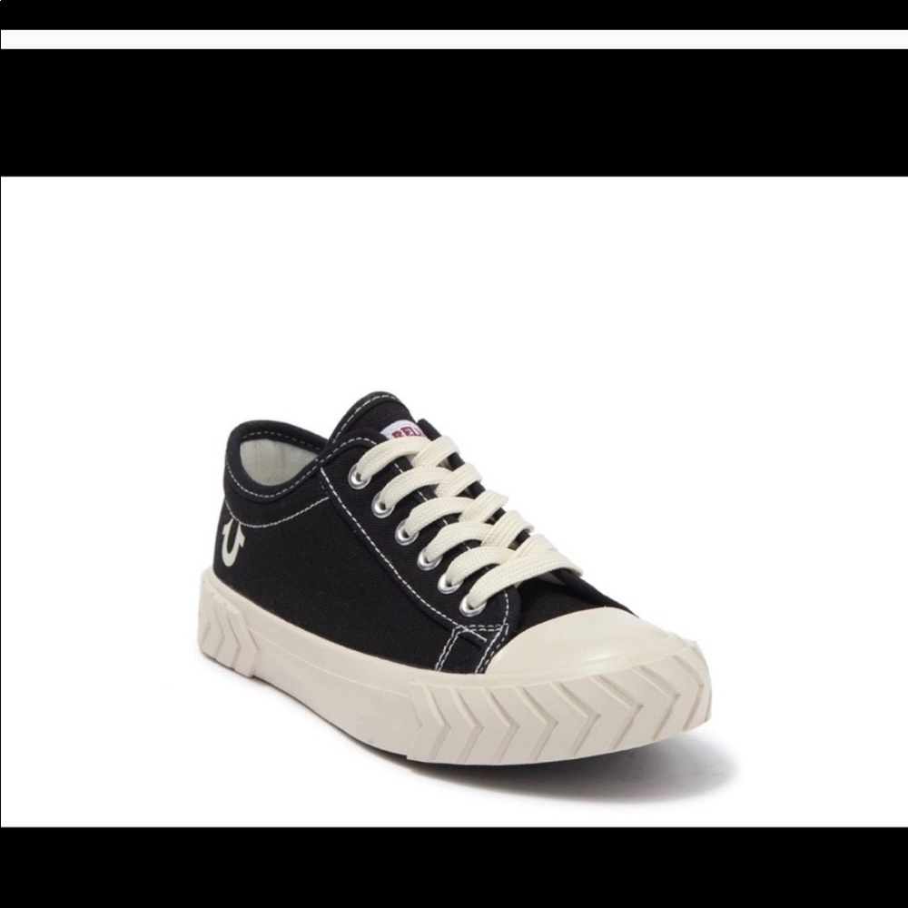 True religion shoes new in box